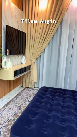 Tengah malam nak layan movie dengan family tu nak selesa. Hampa boleh beli tilam angin ni. Sangat berbaloi!! Mudah nak bawa kemana2. Hampa pump ja terus boleh guna. #tilam #tilamangin #tilamanginmurah 