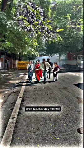 happy teachers day #behind_the_scenes #har_ak_Ka_time_Ata_hai #fyppppppppppppppppppppppp 