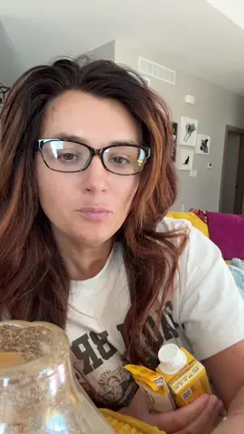 Morning! Whatchu doin? I’m over here getting shttttt done 😜 #whatchudoin #morning 