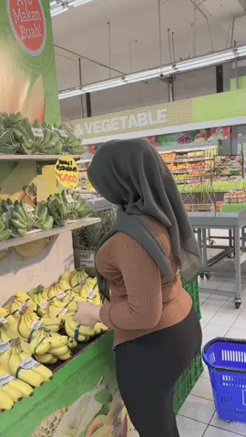 Next lebih banyak lagi deh belanjanya 🥰 ternyata seru juga asmr isi kulkas#fyp #trending #viral 