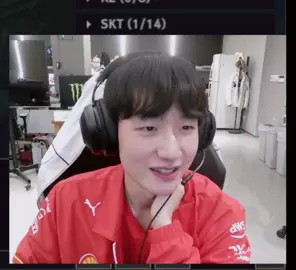 Lý do trễ live 20p là do ngồi lắp lego từ 9h40 vẫn chưa xong. Tất cả NHÌN và KHEN..  #peanut #hanwangho #피넛 