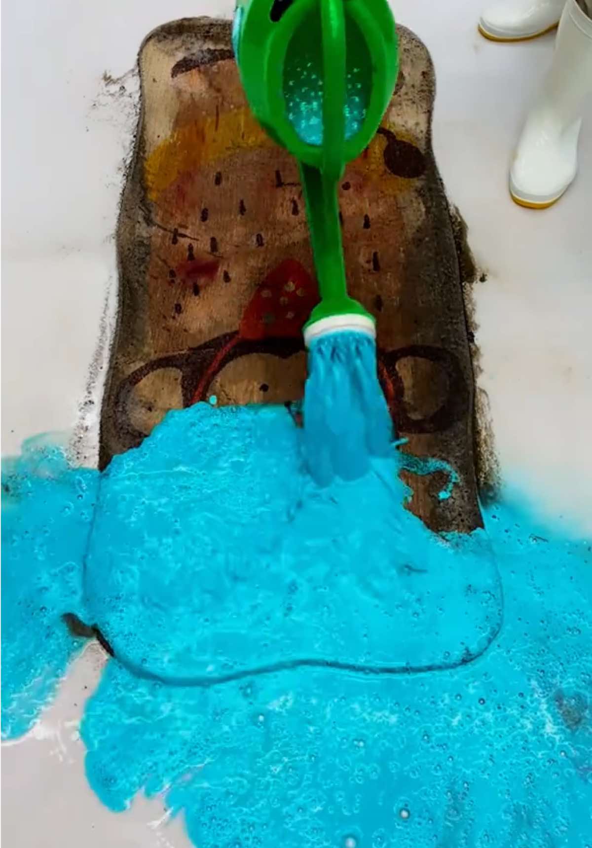 ✨ Grime fades, stress melts — Welcome to cleaning bliss #viral #fypシ #foryou #satisfying #fyp