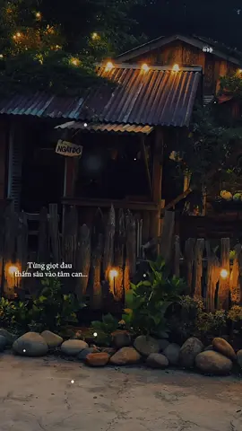 🎧 Từng giọt đau thấm vào tâm can...Em như sương tan biến trong đêm lạnh.. [Tình đầu tan trong mưa] #tinhdautantrongmua #nhacbuontamtrang  #tramcamxuc💔  #maucapcut  #tramamnhac 