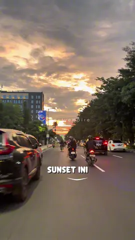 Sunset yang aku maksuddd #makeupreview #makeup #review #beauty #makeuplook 