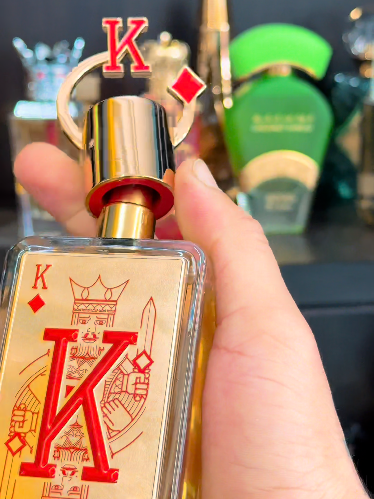 King Fragrance World. A floral fruity gourmand fragrance ♦️ Shop Now.  #fragrancetiktok#americanseairimports#perfume#perfumetiktok#mencologne#fragrance#perfumetok