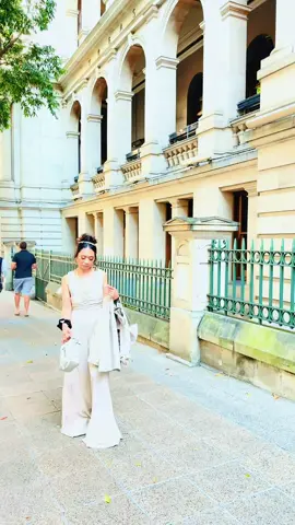 Cheers to all hard working girls, working hard. Long hours, tired nights, early morning. Dream big🧿 #livingmybestlife #fyp #fashiontiktok #fashionistastyle #fashionista @BRISBANE CITY 