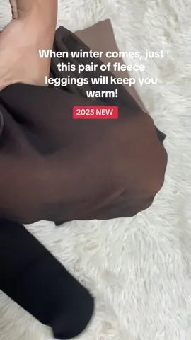 When winter comes, just this pair of fleece leggings will keep you warm!#fashion #fleecelined #fleeceleggings #tights 