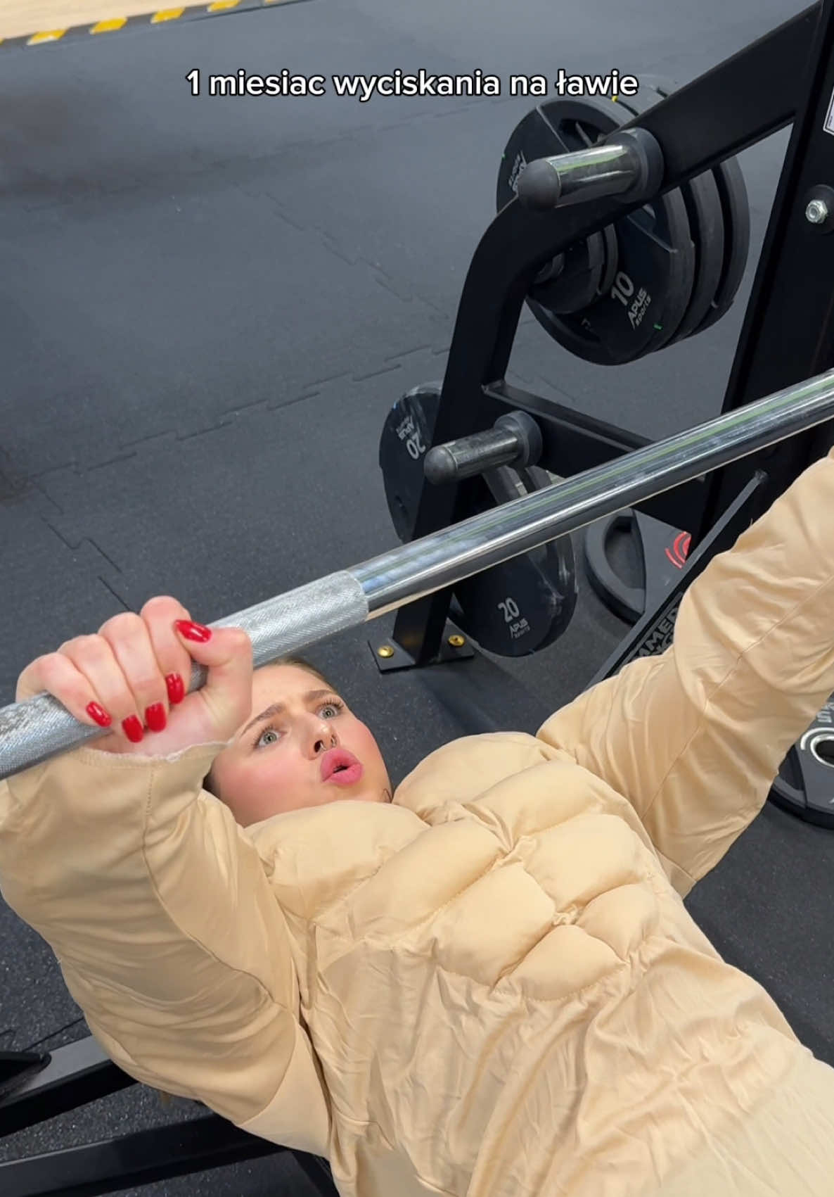 ciężaru nie dołożyła, ale ego jak urosło…