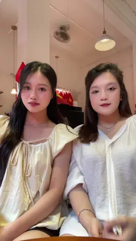 nhận lấy những yêu thương mình xứng đángg ✨  @Hjnhchiee 