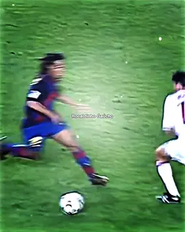 استمر لو لا 💙 #مهارات #برازيل #برشلونة #رونالدينيو #كرة_قدم 