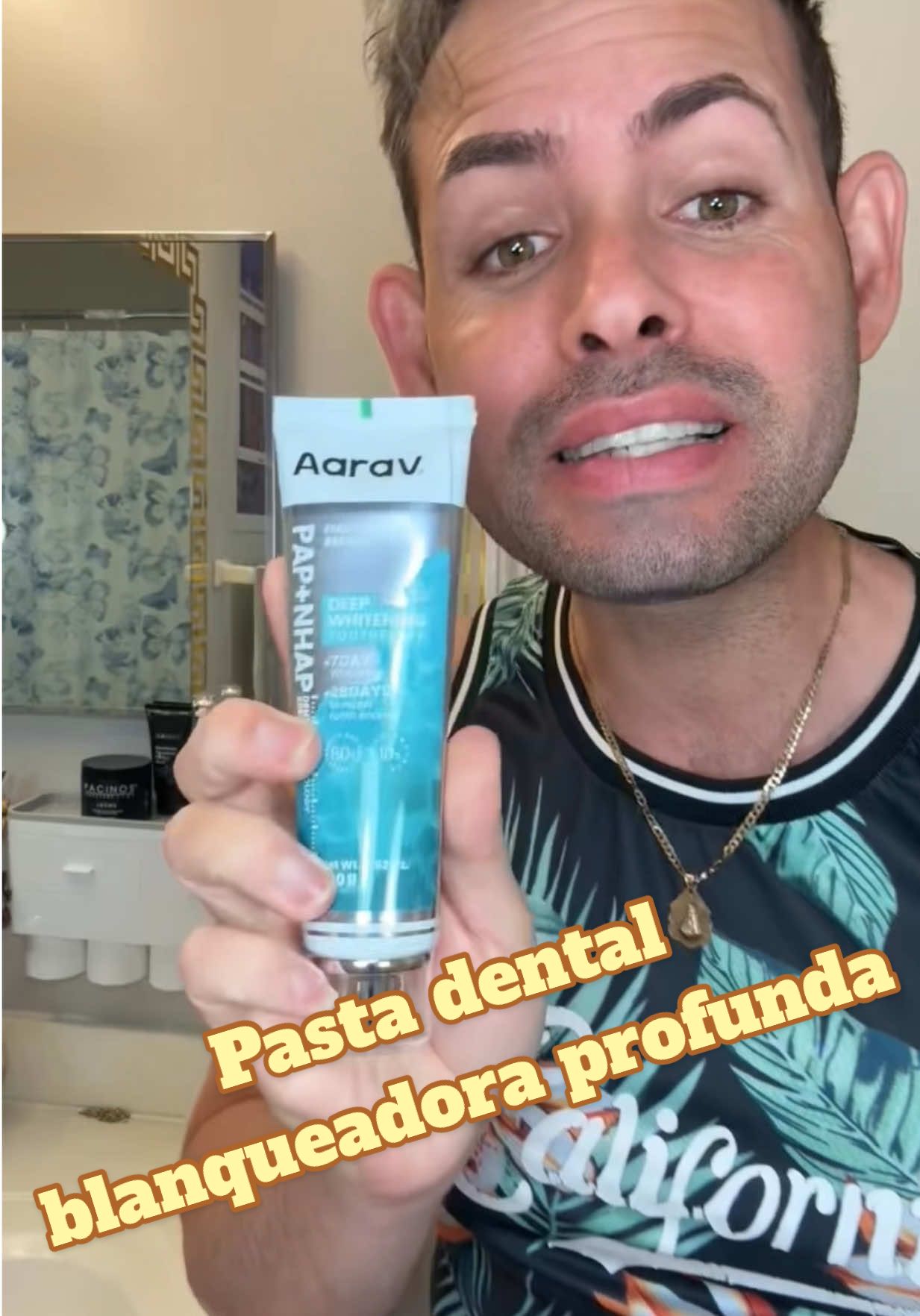 Pasta dental blanqueadora profunda. Con la pasta dental Aarav PAP Deep Whitening no solo blanqueas tus dientes, también reparas y fortaleces el esmalte.#pastadental #blanqueamientodental #whiteningtoothpaste #smilecare #tiktokshop 