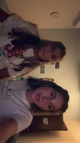 my twinn🩷#ceec#twin#bff#fyp#hi