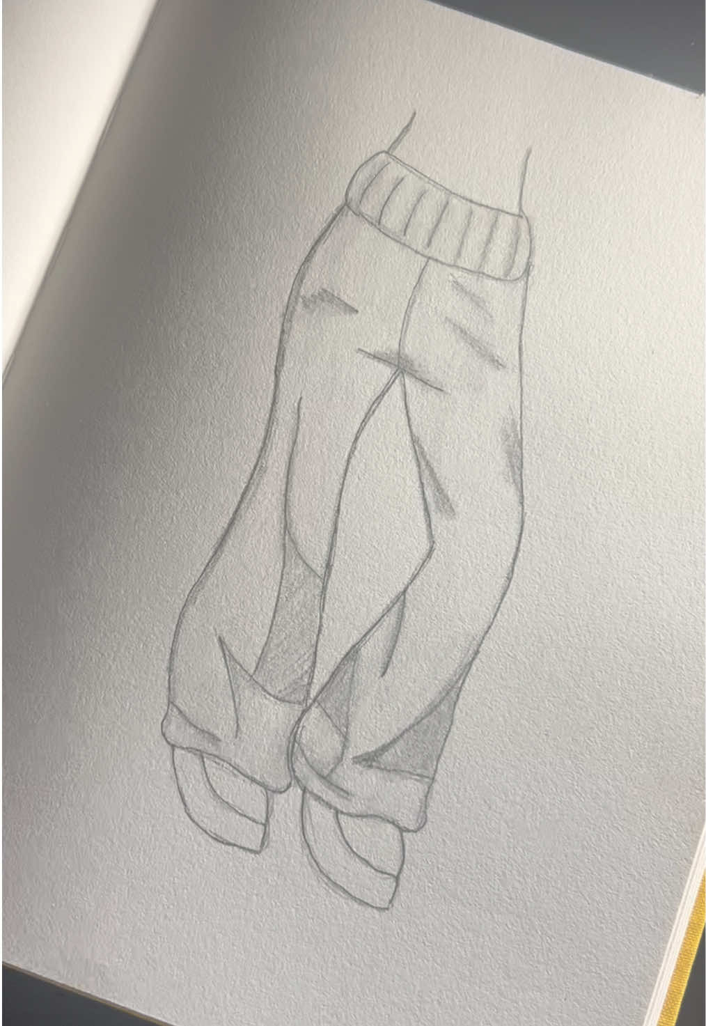 #sketch #drawing #fall #artist #sweatpants