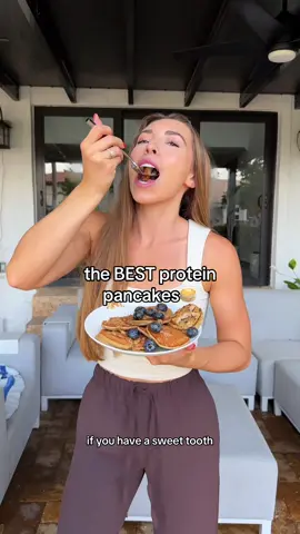 These protein pancakes are SO flavorful and keep me full for so long!🥞Recipe: * 1 scoop @Javvy Coffee Instant Protein Coffee (I used the Original one!) * 1 banana * 1 cup rolled old fashioned oats * 1/2 cup almond milk * 2 tbsp maple syrup * 1 tsp baking powder  1. Blend all ingredients together until batter forms 2. Heat a non-stick pan or skillet over medium and spray with avocado oil 3. Add 1/4 cup of batter per pancake, and cook for about 2 minutes or until bubbles start to form 4. Flip and cook for another 1-2 mins 5. Serve with your favorite toppings! I used maple syrup, blueberries, almond butter, and cinnamon #pancakes #proteinpancakes 