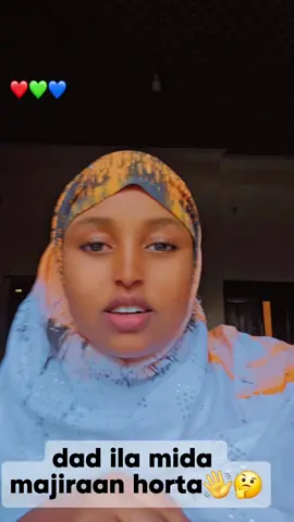 dad badan ila mida wee jiraaane ha isqarinina soo wada baxa😂😂😂#somalitiktok #fyp #200k #😅😅😅 #😂😂😂 