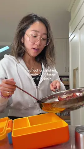 Whenever my mom packed me Korean sausage for school was my fav kind of lunch to eat so this lunch situation is a win-win in my book. I’ll share a photo of our go to Korean sausages in my story- you won’t be able to eat the American kind afterwards 🤣🤭