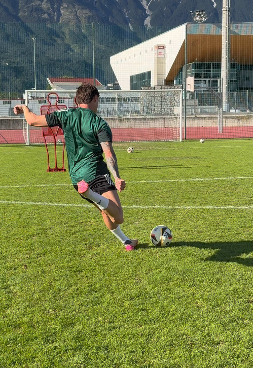 Some shots from today practice #innsbruck #nordkette #sun #freekick #goal 