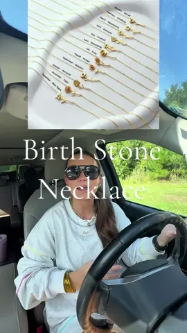 The prettiest birth flower necklace #birthflower #necklace #birthstonejewlery #jewelry #fyp 