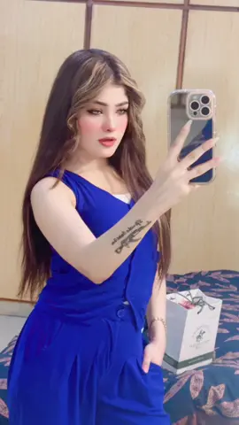 💙🤍#alishaqureshi138 #forupageシ 