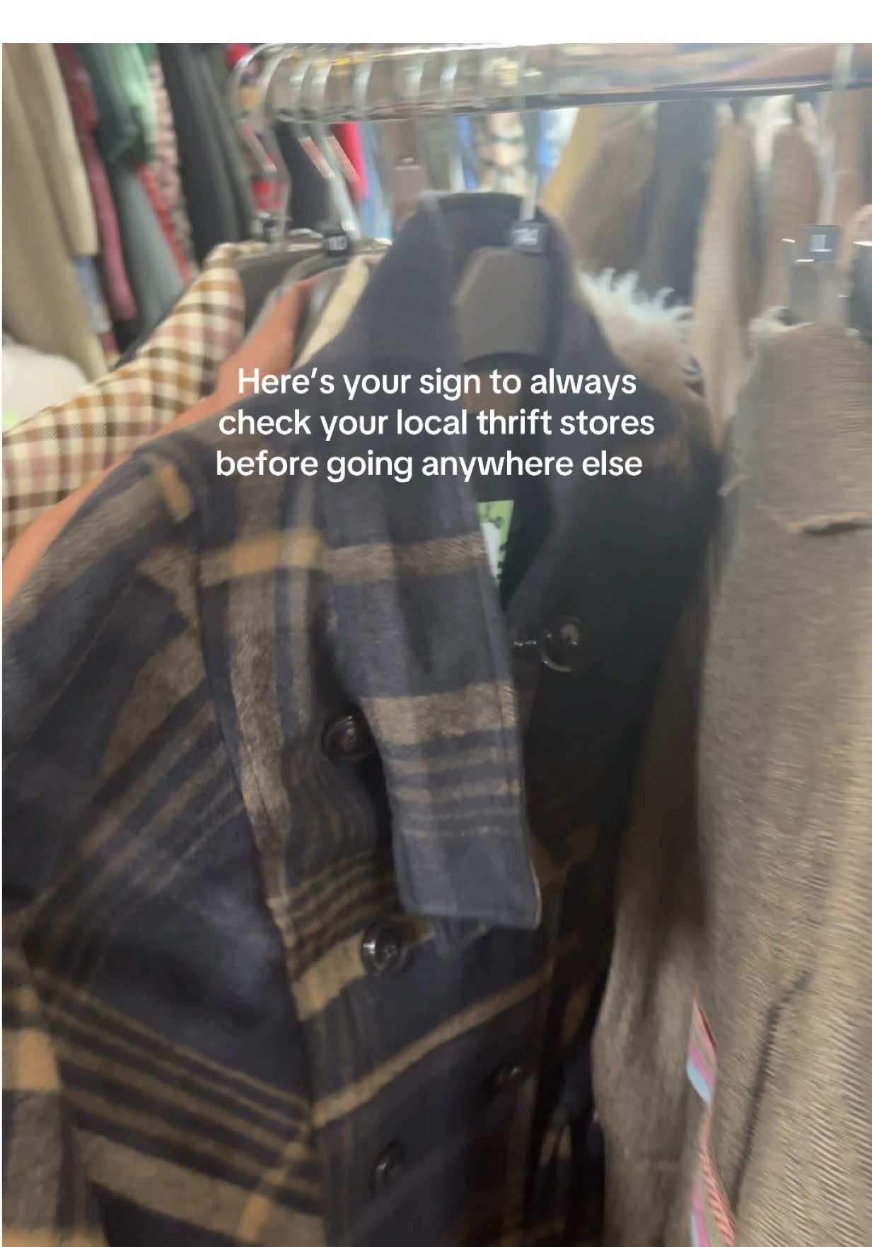 Was on the lookout for a cape jacket & got one today for £9🤭🤭 #thrifted #secondhand #autumn #thriftfinds #OOTD 