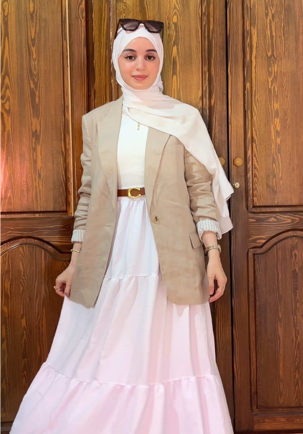 Blazer sharp, skirt soft. That’s balance 🧕🏻✨ #blazeroutfit #skirtoutfits #outfitinspo #outfitideas #modestoutfits 