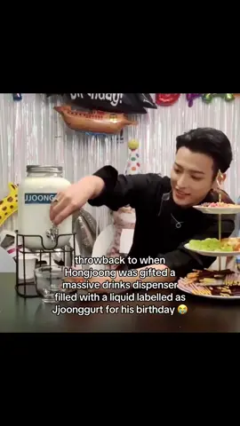 yoghurt? ❌ jjoonggurt?✅ on a real tho why tf is the yoghurt so runny 😭#hongjoong #ateez #atiny #foryou #ateelvr 