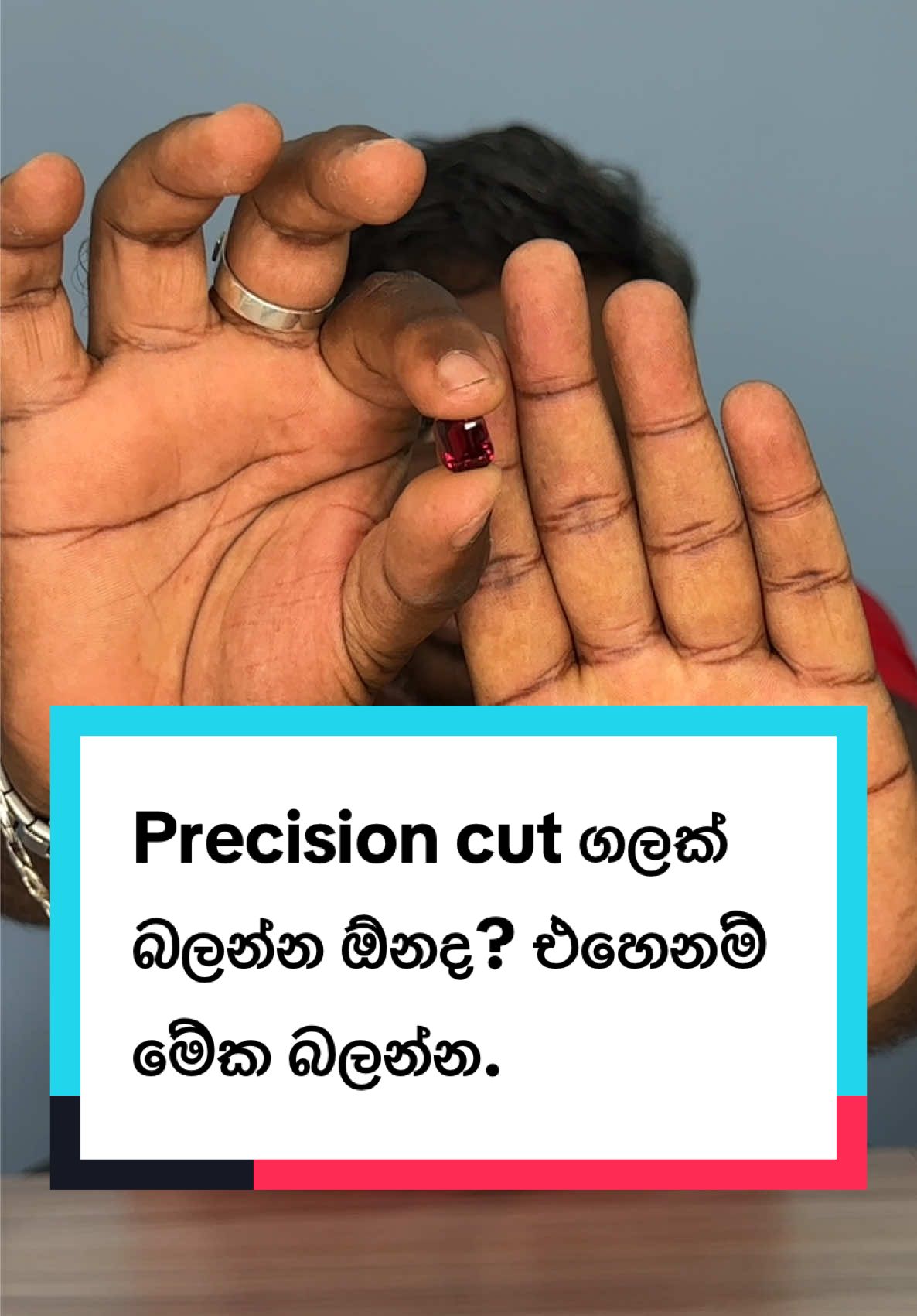 Precision cut ගලක් බලන්න ඕන අයට මෙන්න බලන්න ගල. මගේ අතට ලැබුන මාරම ලස්සන ගලක් මේක. #precisioncutgems #gemcutting #perfectgems #GemTok #craftmanship #garnet #RedGarnet   