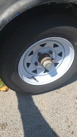 Trailer 6ply tires weight capacity 1050Lbs each 😁 The tires have 6 layers meaning they're more durable and more puncture resistant 😁 The tires have grip even when they're wet 🙌 They also absorb bumps on the road for a smooth ride 🙂‍↕️ I highly recommend these trailer tires ✨️ #tires #trailer #trailertires 