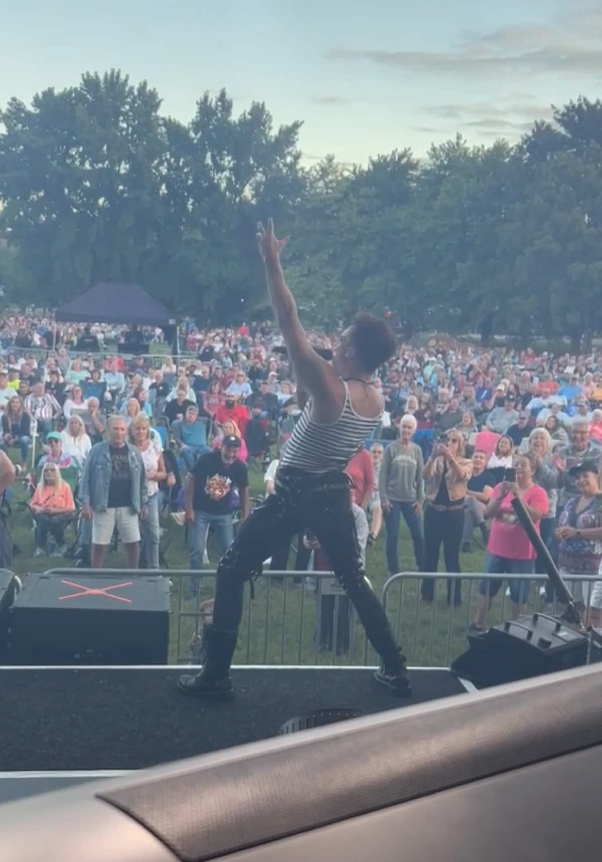 The beauty of live performance. #concert #rockstar #freddiemercury #fyp #singersoftiktok 