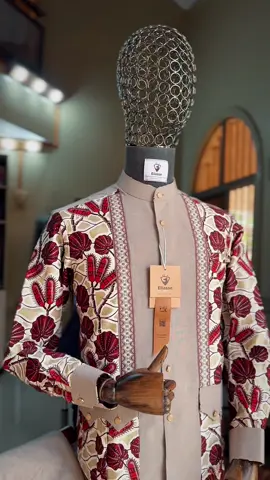 Vous avez dit PAGNE ? La maison de couture ELIASSE, sublime vos pagne pour vous distinguez des autres en vous donnant une touche d’élégance et de prestance.  #pagne #eliasse #couture #tiktokafrique🇹🇬🇨🇩🇨🇮🇧🇯🇬🇦🇨🇲🇬🇦 #tiktoktogo228🇹🇬🇹🇬🇹🇬ktogo228 