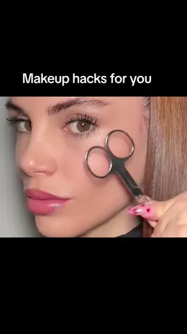 Makeup hacks #makeup #makeuphacks #makeuptutorial #makeupartist @tiktok creators #fyp 