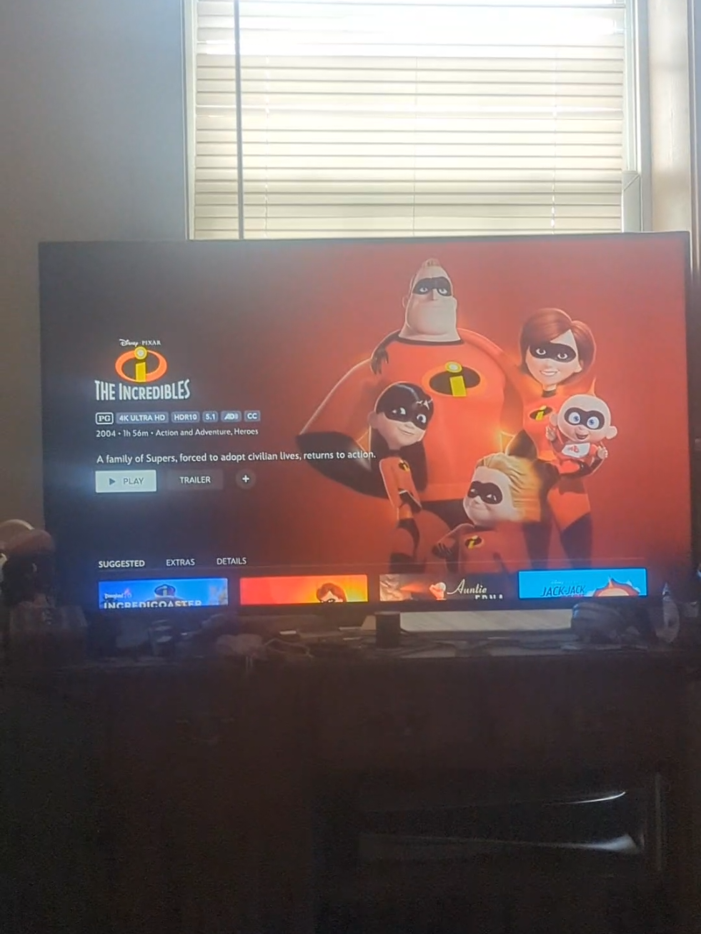 THIS PAGE NEEDS A HERO! #theincredibles #MEME #MEMES #incrediblegassy #fyp 