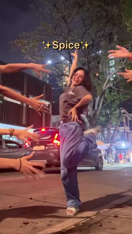 Bolo bolo… who are you picking to party with? 🎉✨ #bolobolo #girlband #personality #sonymusicindia #fyp 