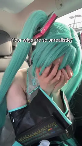 Lowkeyyyyy this is a compliment hahaha I love cartoony wigs #cosplay #hatsunemiku #wigstyling #mikucosplay #cosplaywig 