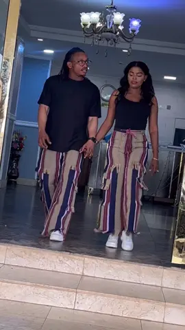 Check out this Unisex Asooke Pant suitable for all types of occasions and styling. Tailored 🔥🔥🔥 Made4couples @koilcreations #koiltheneedleman #couplesgoal