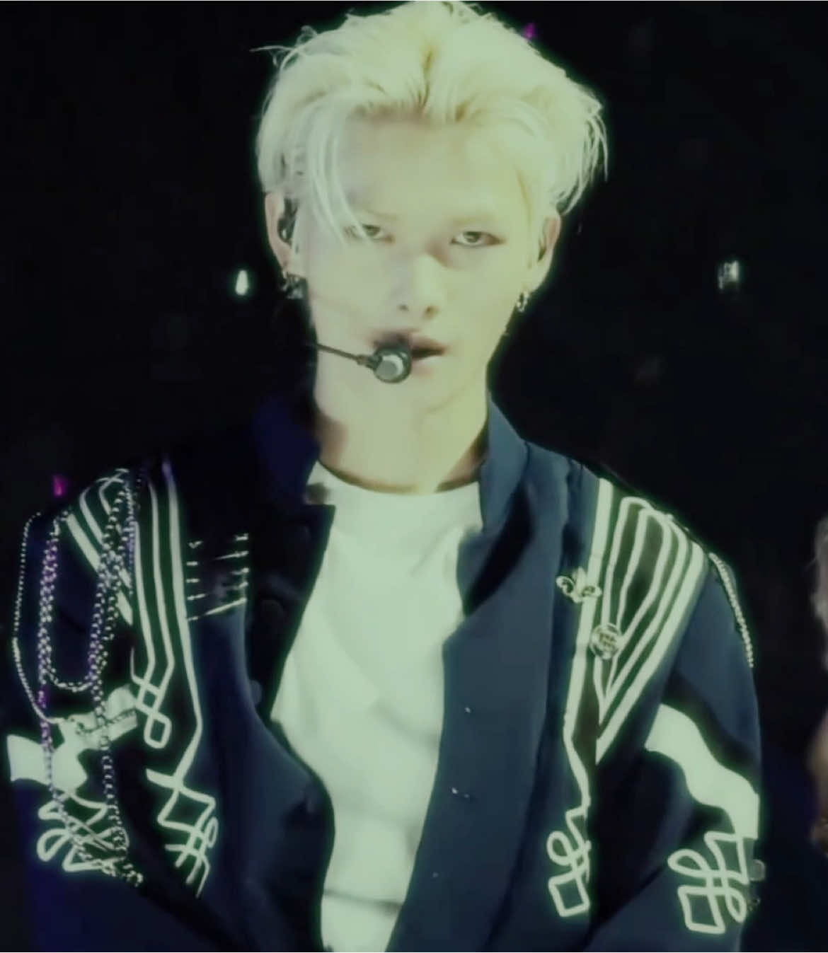 I’m literally obsessed with him.  #ni_kiedit #enhypenedit #nikiedits #rikiedits #nikiedit 