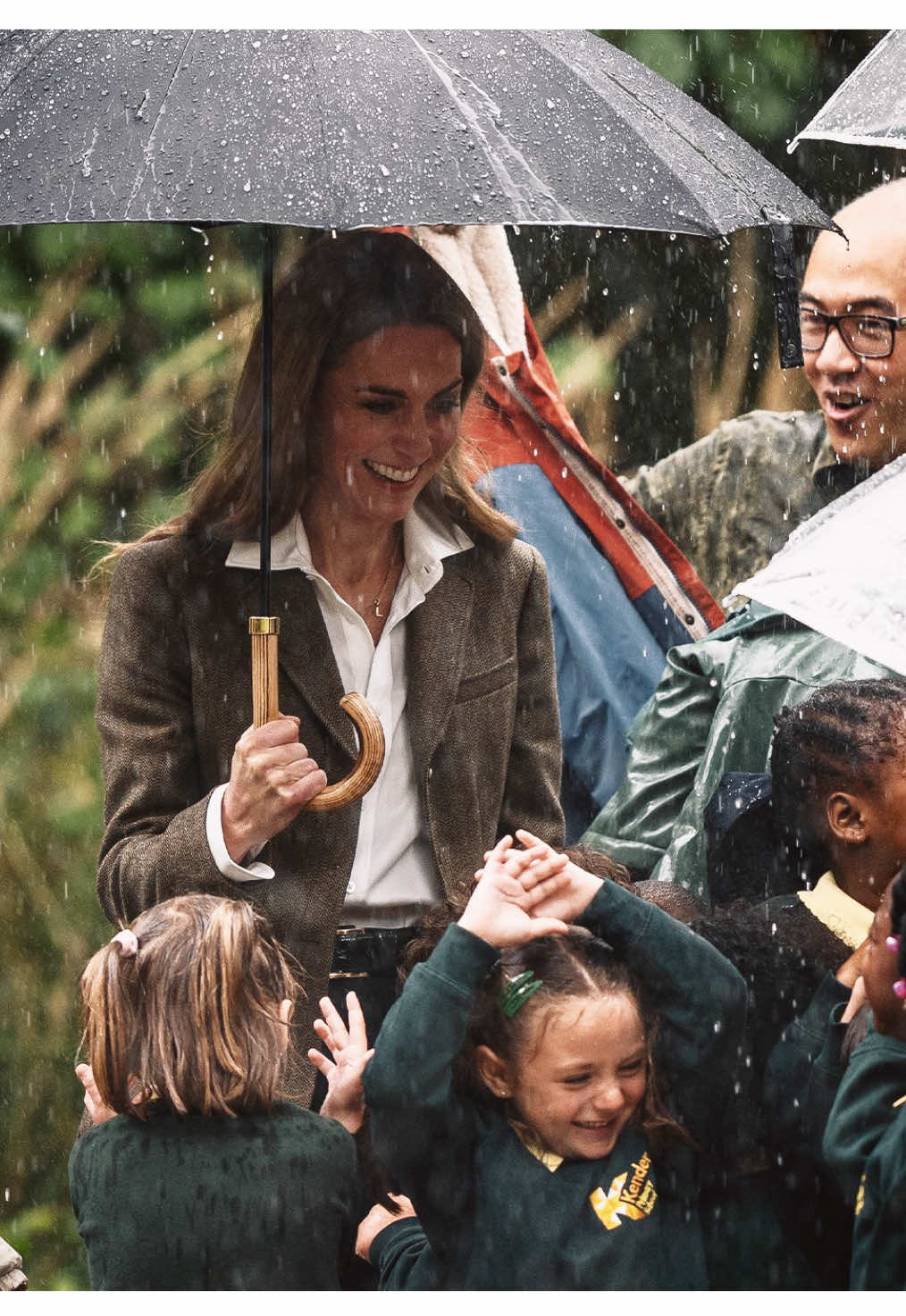 mother and father are back  #princesscatherine #katemiddleton #princewilliam #williamandkate #princesskate 