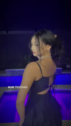 my cousin stays posting like this😭 i need to take photos again it’s been a bittt