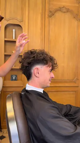 Dernier #burstfade avant le #mulet ⚠️‼️ #kh #khparis #barber 