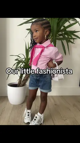 KEEPING UP WITH LONDON.  How I dress my 3 year old daughter in September 2025 #creatorsearchinsights #outfitoftheday #fashionkidsonly #fyp #videoviral 