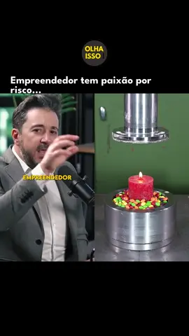 Aumente suas habilidades de comunicação com os insights incríveis do @giga.cast! 🚀 Dê um play e compartilhe o que aprendeu! 💡