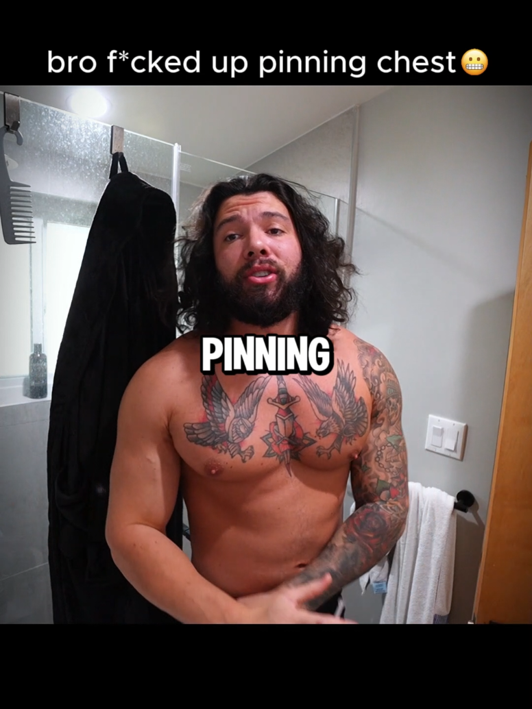 Bro is not gonna make it😳 Follow ‎‎⁨‎⁨‎⁨@diagofit⁩  for more  #tren #trt #roids #natural #diagofit  This is for entertaintment and educational purposes only, everything in this video is fake and stunts.