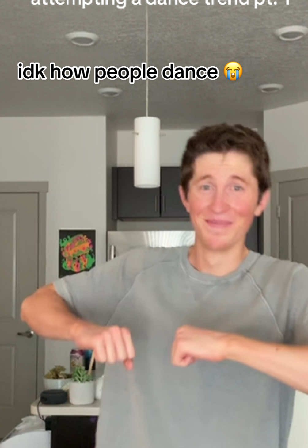 should’ve probably watched someone else do it a few more times 😪 #fyp #dance #trend #idk #strugglebus 