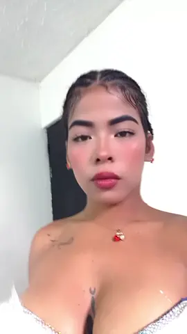 y qué no vuelva mañana 