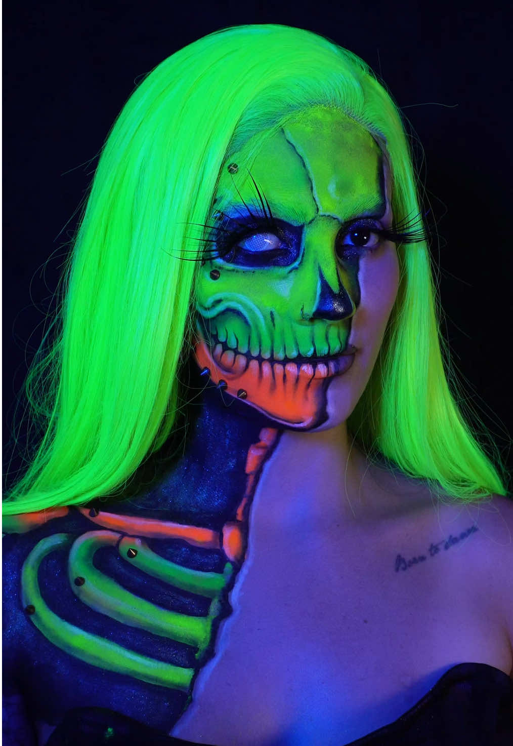 NEON SKULL 💀  Ib @Sarah New 💞  #makeupartist #makeuptutorial #makeupaddict #makeuptransformation 