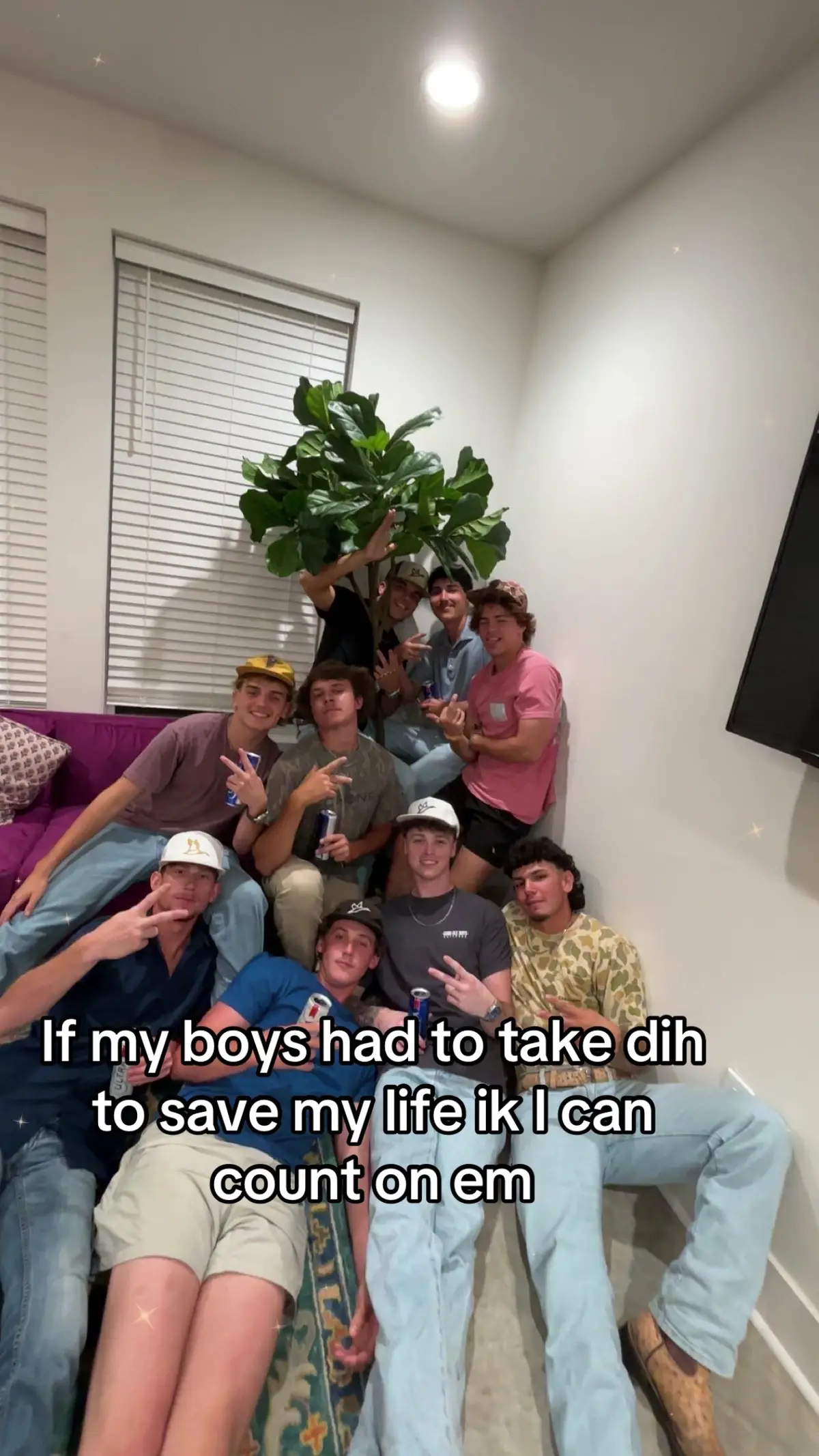 @trystan james @𝐵𝓇𝑜𝒸𝓀🛥️ @brials11 @Brady.hough25 #freinds #fyp #brothers 