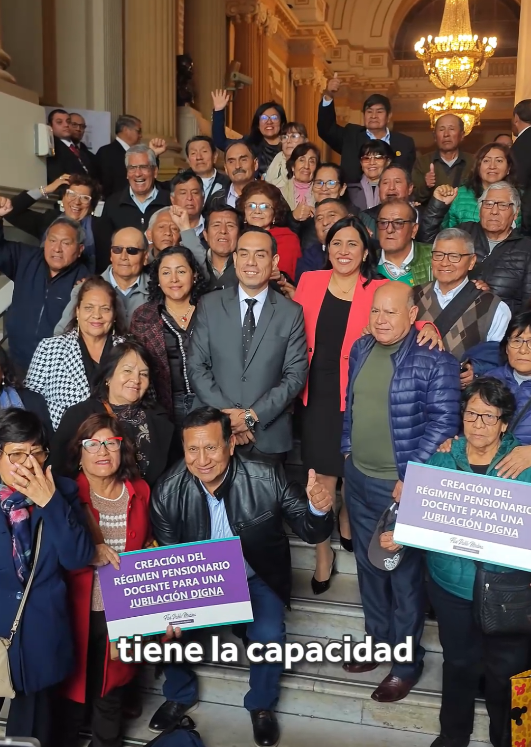 ✅💪🇵🇪 ¡Justicia para nuestros maestros! 👩‍🏫👨‍🏫 Aprobamos en el Pleno del Congreso, en segunda votación, la ley que garantiza el pago de pensiones a los maestros jubilados y cesantes. Un compromiso cumplido con quienes entregaron su vida a la educación del Perú. 📚❤️ @Congreso de la República  #Justicia #Maestros #Educación #JoseJeri #MásCercaDelPerú 