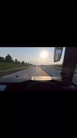 mentahan mengemudi bus #drivermudaindonesia #hinorm280 #cisundawu #antarkotaantarprivinsi ##jetbus5 