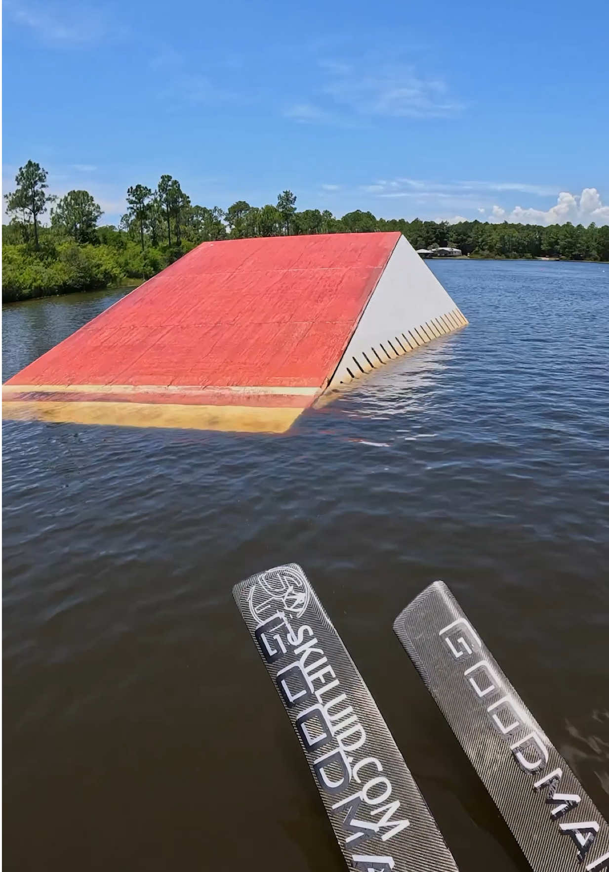 @Jack Critchley, you are cleared for takeoff 🚀 #gopro #pov #bigair #waterski #speed 