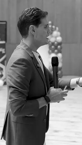 ​Self-awareness is the cornerstone of confidence.  Self-awareness is knowing who you are—your strengths, weaknesses, and emotions—while confidence is the belief in your ability to act on that knowledge.  They are two sides of the same coin. ​You can't have true confidence without self-awareness.  When you understand yourself deeply, you can act with conviction and purpose, creating an impact that resonates. ​#SelfAwareness #Confidence #PersonalGrowth #SoftSkills #EmotionalIntelligence #LeadershipDevelopment #PublicSpeaking #MahmoudBravo #MindsetMatters #SelfDevelopment 